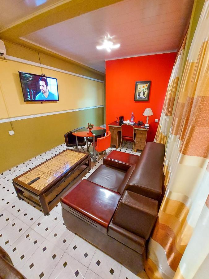 Hotel Relax Kinşasa Dış mekan fotoğraf