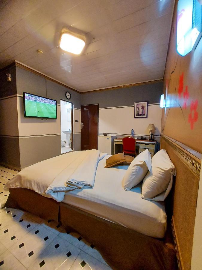 Hotel Relax Kinşasa Dış mekan fotoğraf