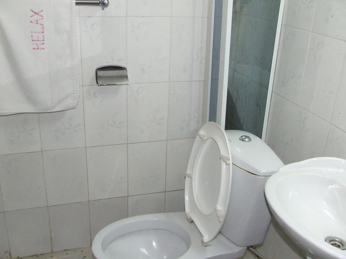 Hotel Relax Kinşasa Dış mekan fotoğraf
